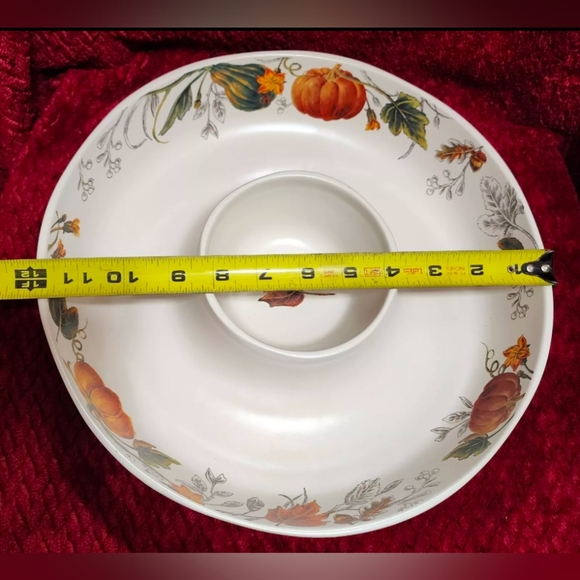 Bee & Willow Ceramic Thanksgiving Autumn Fall Chips & Dip Serving Party Platter - Picture 5 of 6
